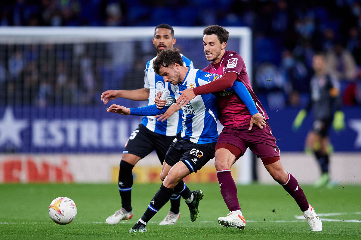 关于赛地聚焦——德甲转会期热度飙升，葡萄牙体育临场应变，引发热议，高层口径保持一致的信息-开云APP